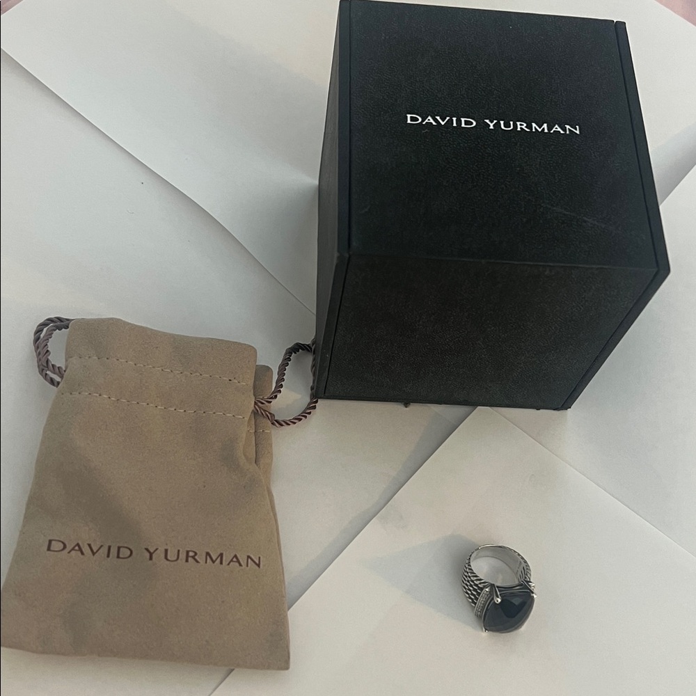 David Yurman Wheaton Ring (5 shanks) - Picture 9 of 14